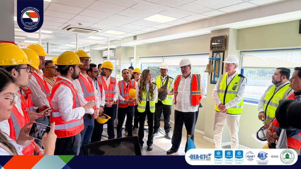 Presidente Arévalo verifica operaciones de&nbsp;APM