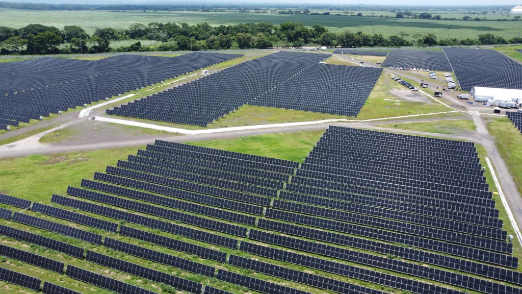 Magdalena y MPC Energy Solutions inauguran planta solar de gran escala en&nbsp;Escuintla